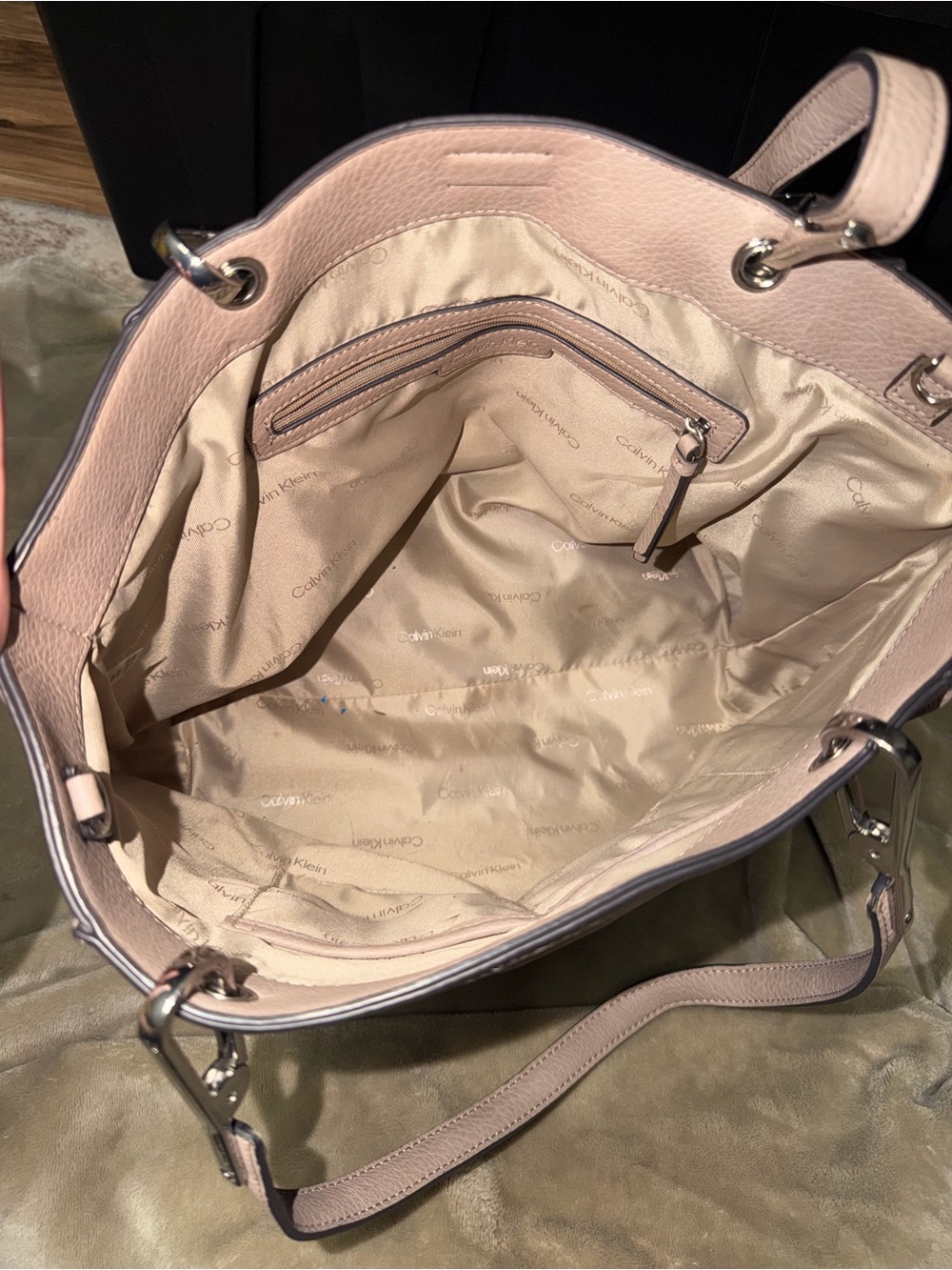 Calvin Klein beige Leather Tote with Silver-Tone Rings - Picture 3 of 6